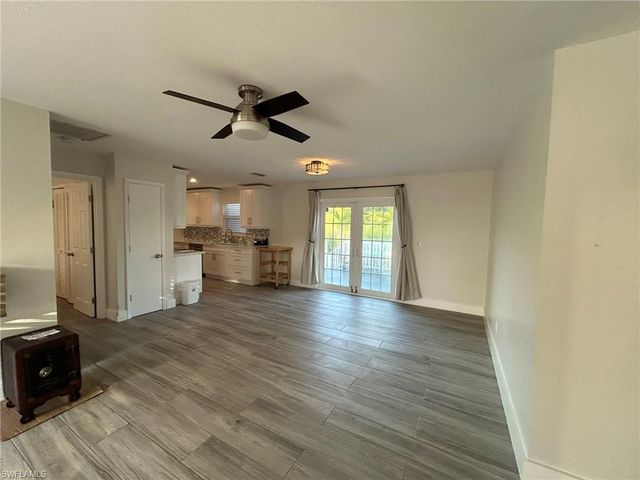 7072 Sundiet BLVD, Bokeelia, FL 33922