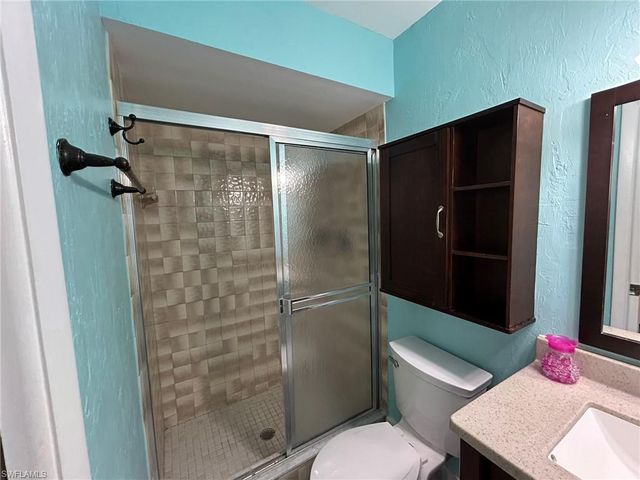 7072 Sundiet BLVD, Bokeelia, FL 33922