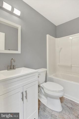 306 COTTAGE ST, Waynesboro, PA 17268