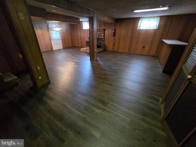 306 COTTAGE ST, Waynesboro, PA 17268