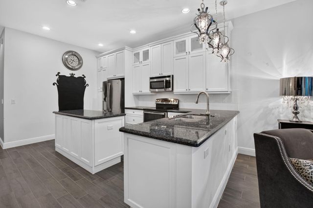 14691 Barletta Way, Delray Beach, FL 33446