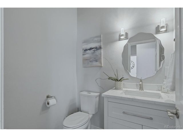 11582 E Ida Ave, Englewood, CO 80111