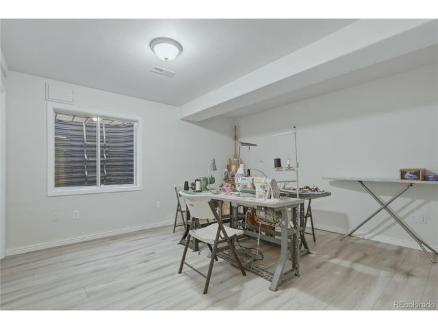 11582 E Ida Ave, Englewood, CO 80111