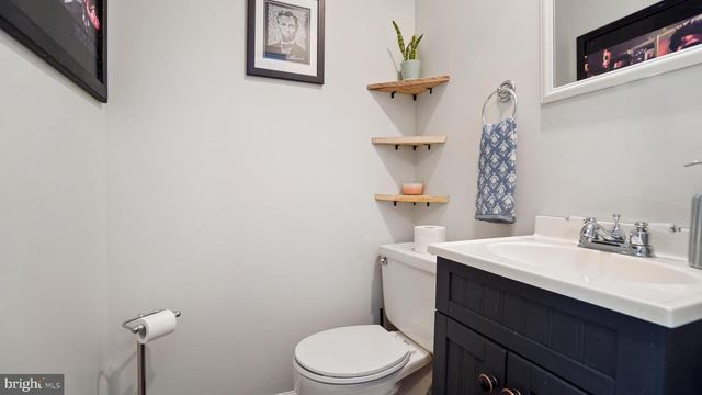 1756 ALBERMARLE DR, Crofton, MD 21114