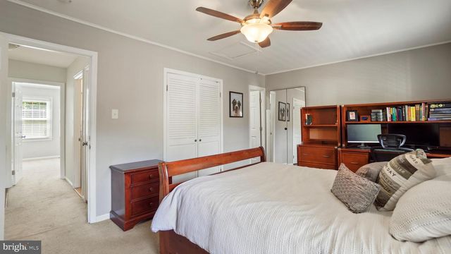 1756 ALBERMARLE DR, Crofton, MD 21114