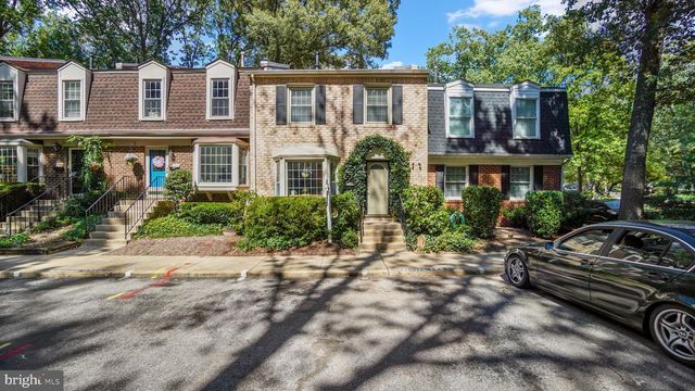 1756 ALBERMARLE DR, Crofton, MD 21114