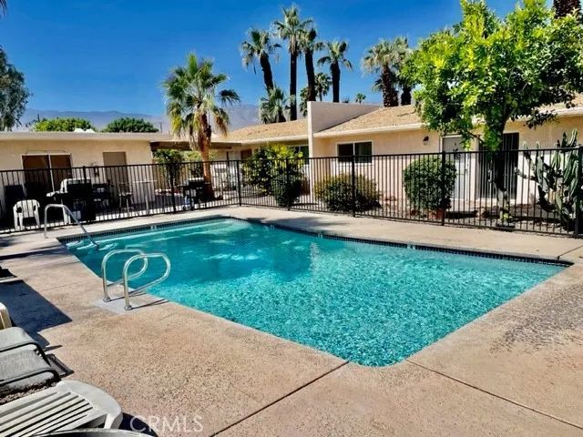 73740 Santa Rosa Way E, Palm Desert, CA 92260