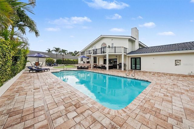 5900 LEELAND ST S, St Petersburg, FL 33715