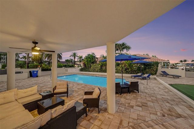 5900 LEELAND ST S, St Petersburg, FL 33715
