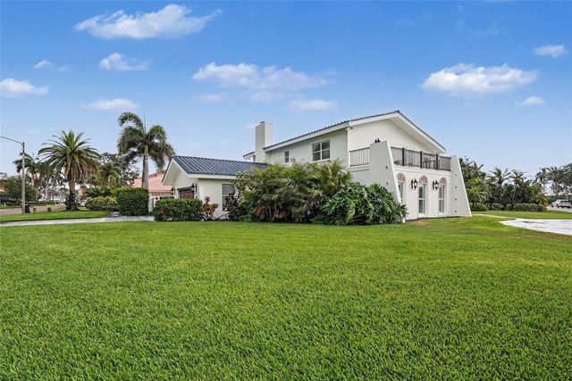 5900 LEELAND ST S, St Petersburg, FL 33715