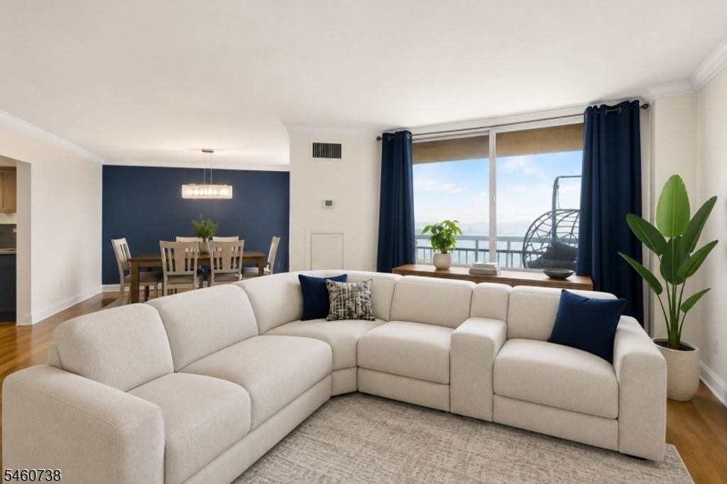 1020 Harmon Cove Tower 1020, Secaucus Town, NJ 07094 — photo 5