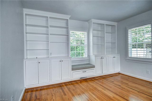609 Pelham PL, Virginia Beach, VA 23452