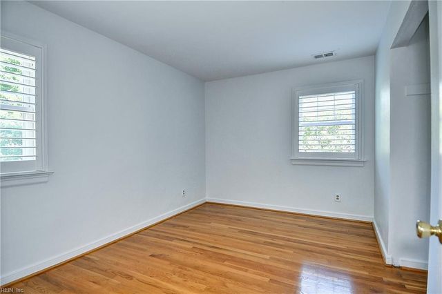 609 Pelham PL, Virginia Beach, VA 23452