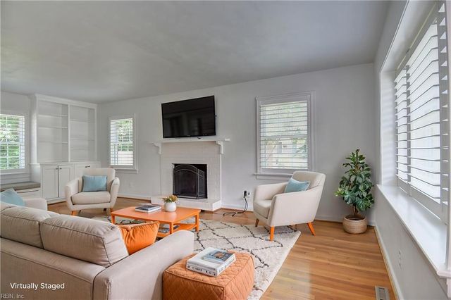 609 Pelham PL, Virginia Beach, VA 23452