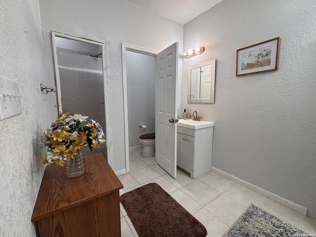 29 Oak Plaza, San Antonio, TX 78216