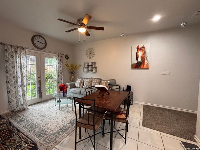 29 Oak Plaza, San Antonio, TX 78216