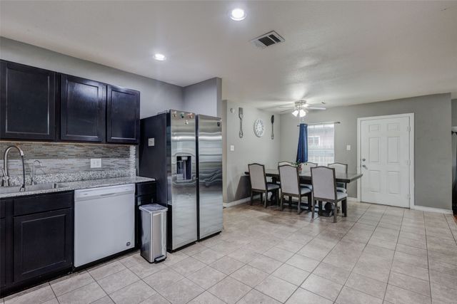 1735 Mcbroom Street, Dallas, TX 75212