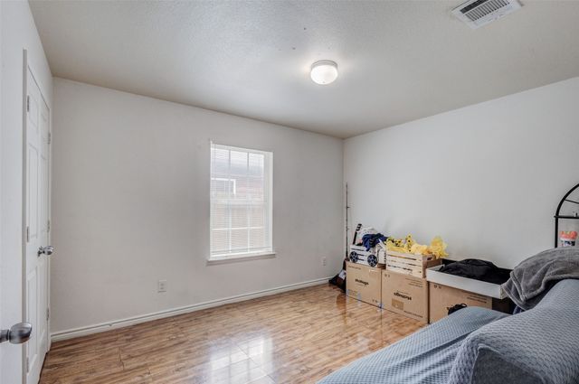 1735 Mcbroom Street, Dallas, TX 75212
