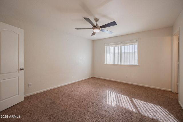 2429 E JUANITA Avenue, Mesa, AZ 85204