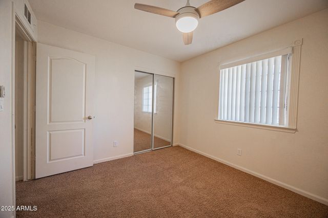 2429 E JUANITA Avenue, Mesa, AZ 85204