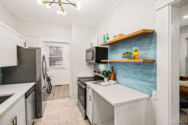 3336 Graydon Avenue, Cincinnati, OH 45207