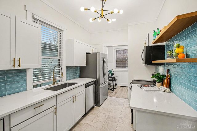 3336 Graydon Avenue, Cincinnati, OH 45207