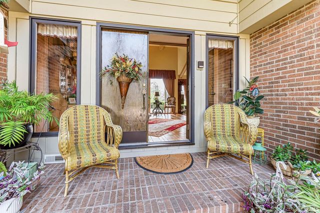 16976 Shandwick Lane, Granger, IN 46530