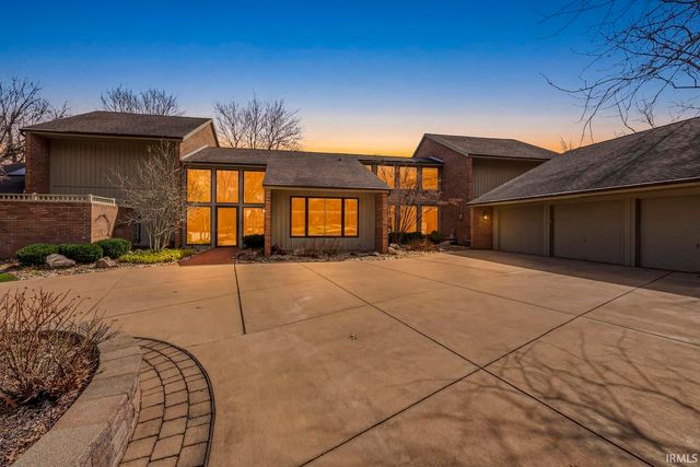 16976 Shandwick Lane, Granger, IN 46530