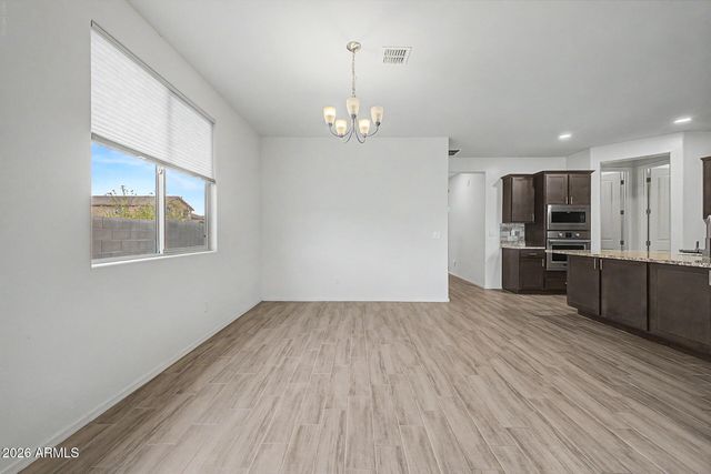 18465 W FOOTHILL Drive, Surprise, AZ 85387