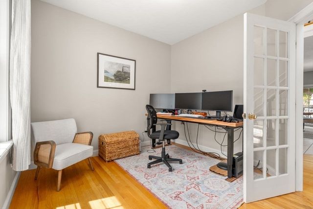 66 Hutchinson Rd, Sutton, MA 01590