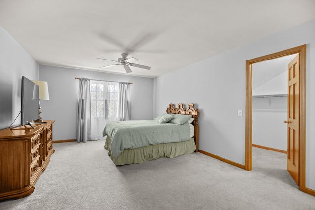 27W225 Ash Court, Winfield, IL 60190