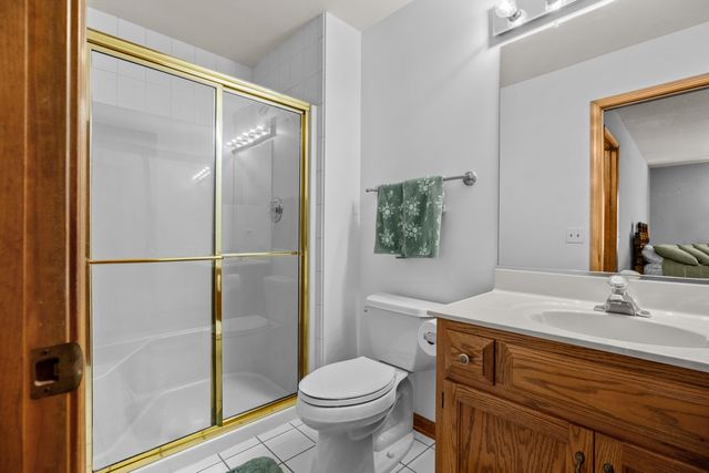 27W225 Ash Court, Winfield, IL 60190