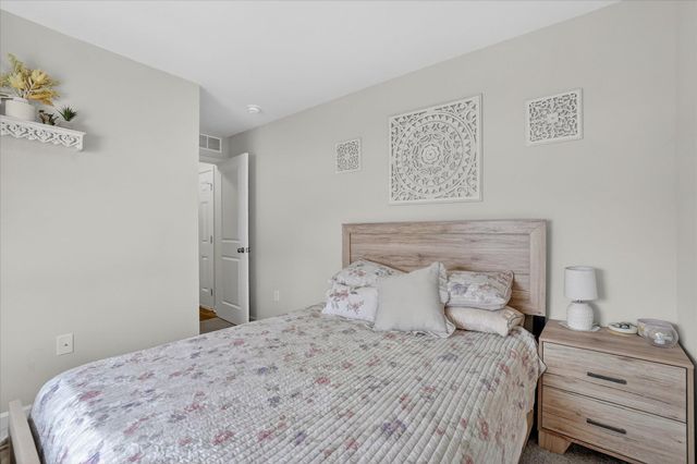 1090 Jackson Drive, Owosso, MI 48867