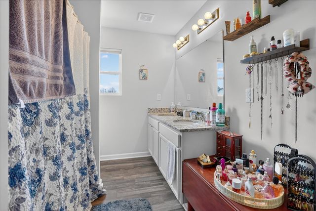 1090 Jackson Drive, Owosso, MI 48867