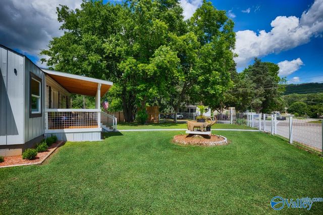 200 Delaware Circle, Huntsville, AL 35811