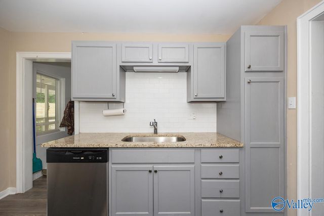 200 Delaware Circle, Huntsville, AL 35811