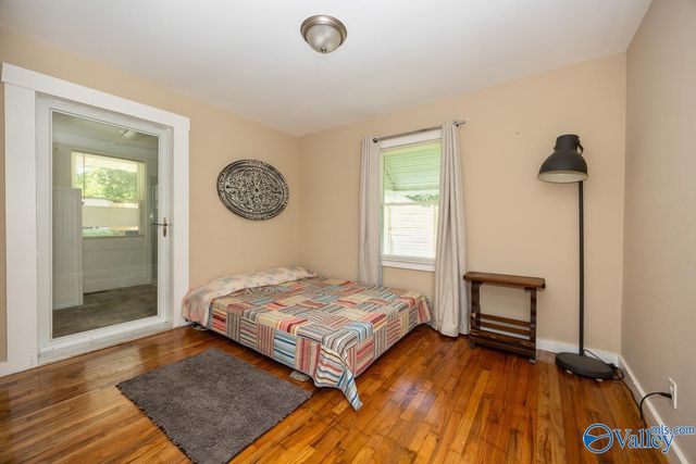 200 Delaware Circle, Huntsville, AL 35811
