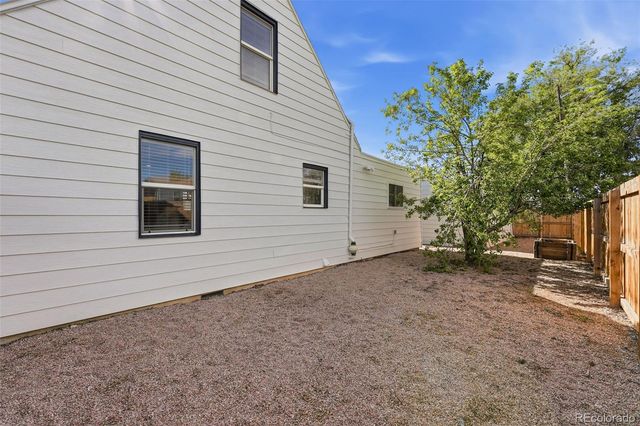 1890 W 52nd Avenue, Denver, CO 80221