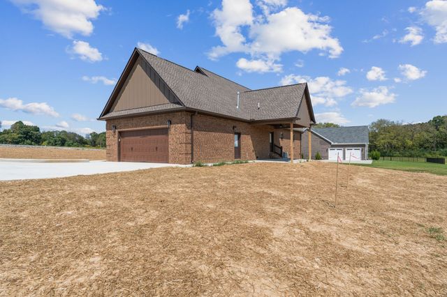 83 Watson Court, Leoma, TN 38468