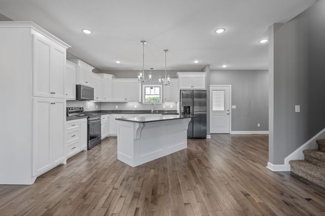 83 Watson Court, Leoma, TN 38468