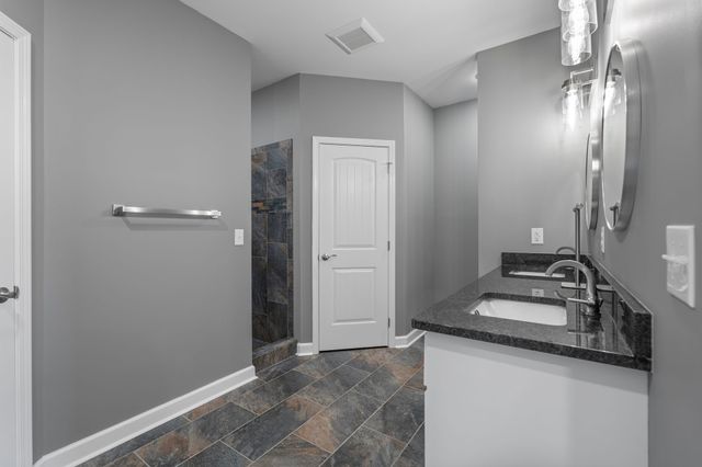 83 Watson Court, Leoma, TN 38468