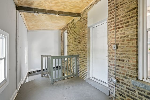 4024 W Arthington Street, Chicago, IL 60624