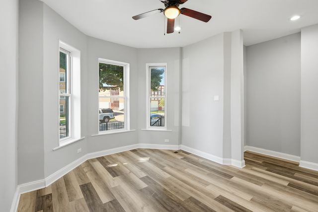 4024 W Arthington Street, Chicago, IL 60624