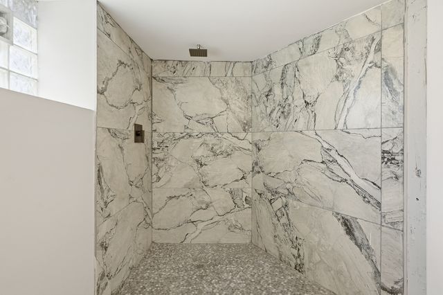 4024 W Arthington Street, Chicago, IL 60624