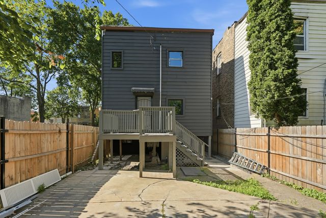 4024 W Arthington Street, Chicago, IL 60624