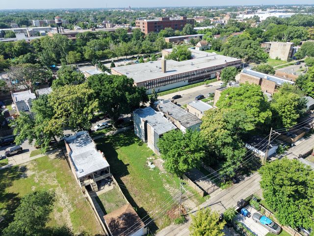 4024 W Arthington Street, Chicago, IL 60624