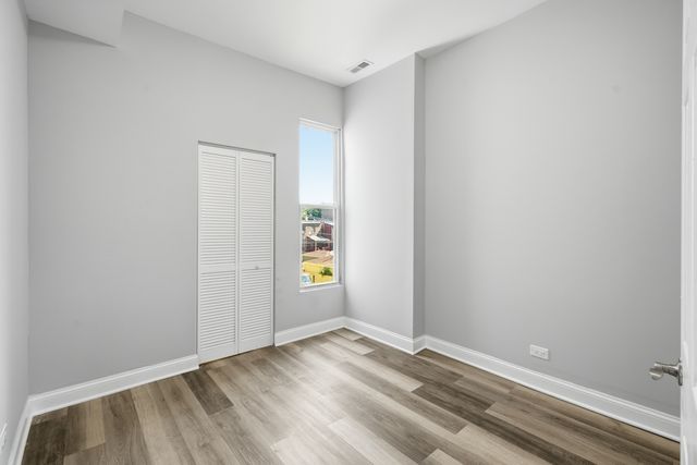 4024 W Arthington Street, Chicago, IL 60624