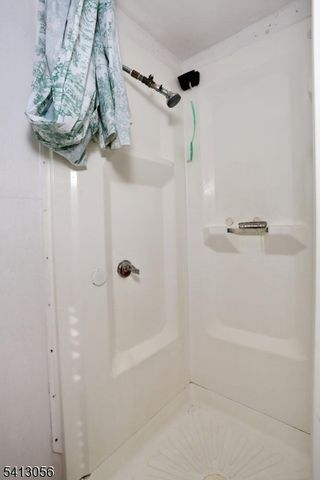 29 Elberon Ave, Paterson City, NJ 07502