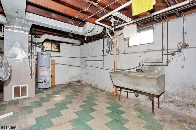 29 Elberon Ave, Paterson City, NJ 07502