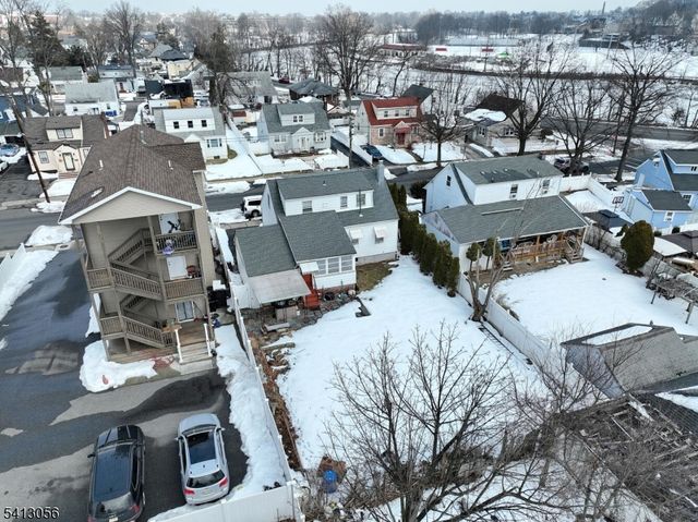 29 Elberon Ave, Paterson City, NJ 07502